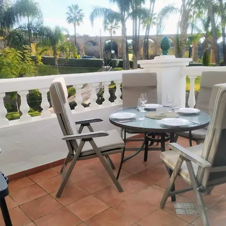 Lovely 2 Bedroom In Oasis De Capistrano, Nerja